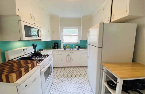 South Lamar House | Inviting Home with Pool and Large Yard in Central Austin