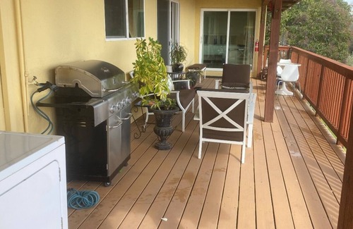 Greenbrae Apartment | Stylish Larkspur Retreat with stunning views & Amenities