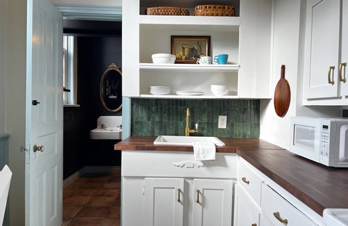 South End Apartment | Stylish Living at Inglis Heritage