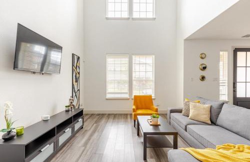 Frisco Apartment | Stylish Living in Vibrant Frisco