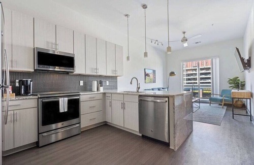 Five Points South Apartment | Elegant 1BR King Loft with Kitchen Near UAB Campus