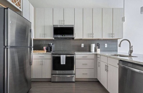 Five Points South Apartment | Elegant 1BR King Loft with Kitchen Near UAB Campus