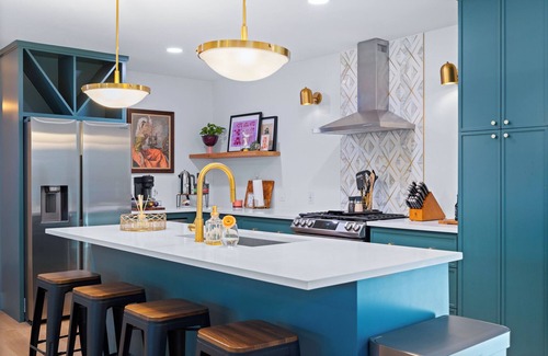 Austin Apartment | Stylish & Lux Stay, Walk to Top Eats & Pickleball