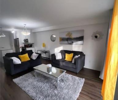 Aylmer Apartment | Stylish Getaway with Free Parking & Family-Friendly Amenities
