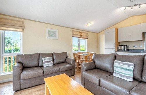 Halfway House Ski Chalet | Elegant Lodge with Scenic Hill Views and Spa Amenities