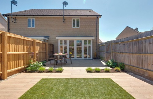 Cambridge House | Stylish luxury on edge of Cambridge | Free Parking | Pass the Keys