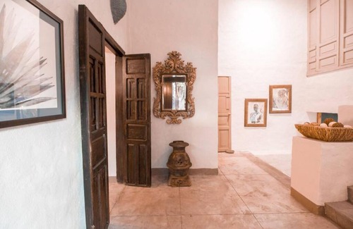 Zapopan Ski Chalet | Trendy Mexican Chalet Luna with Inviting Pool Access