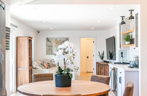 East San Jose House | Modern Home in San Jose: Family-Friendly & Close to Everything