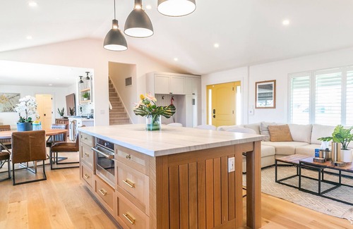 East San Jose House | Modern Home in San Jose: Family-Friendly & Close to Everything