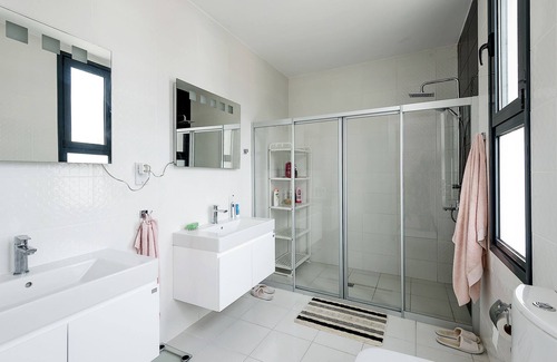 Kucukerenkoy Villa | Modern Seaside Villa with Private Pool and Ocean Views