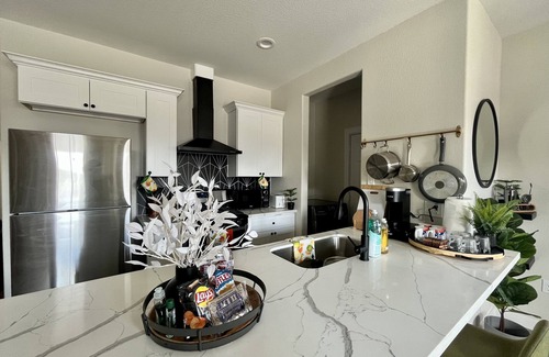 Houston House | Pet-Friendly Retreat with Spa Near Downtown Houston