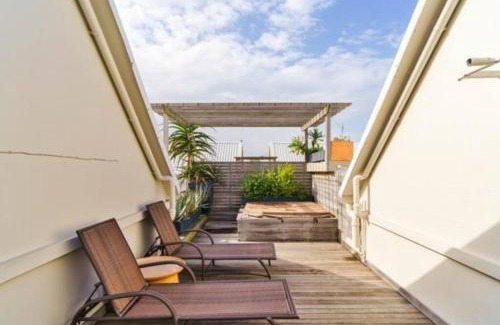 Durban Point Apartment | Stylish 4-Bedroom Point Waterfront Penthouse with Ocean View