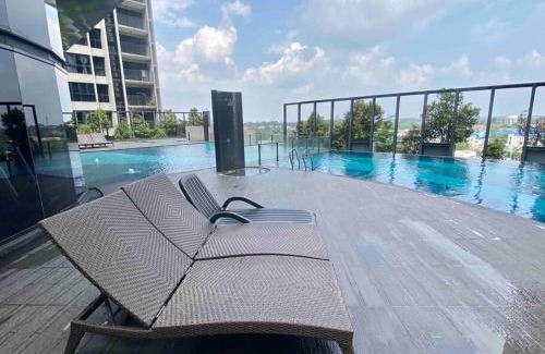 Shah Alam Apartment | Stylish Nordic Suite with Pool View in Kota Kemuning