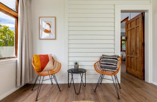 Blenheim House | Chic Stay at Stylish on Severne - Guest Rated 9.6/10