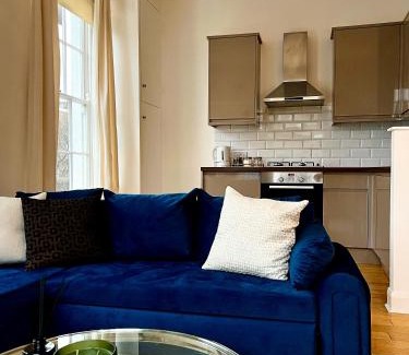 Angel Apartment | Modern One Bedroom Apartment in Heart of Angel - 4 Star