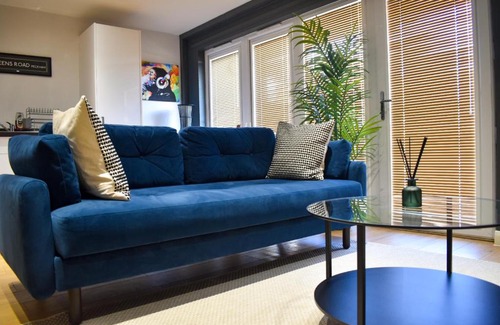 Peckham Apartment | Convenient Peckham Apartment Steps from the Station