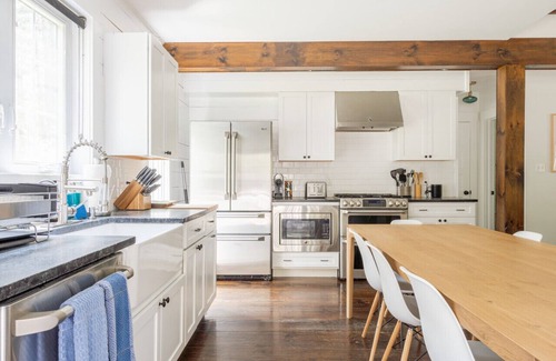 Saugerties House | Relaxing Summer Paradise with Pool & Screened Porch