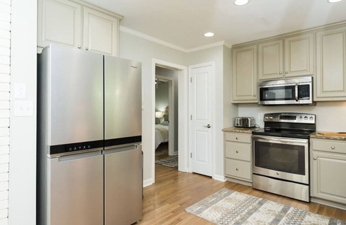 Cary House | Chic Ranch Retreat Near Downtown Cary with Pet-Friendly Perks