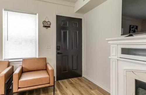 Bartlesville Apartment | Modern Retreat: A Stylish and Family-Friendly Escape