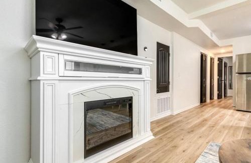 Bartlesville Apartment | Modern Retreat: A Stylish and Family-Friendly Escape