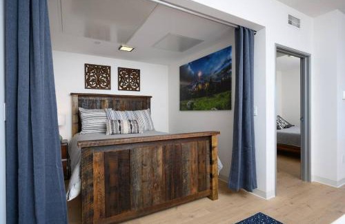 Bozeman Apartment | Chic SoBo Condo - Steps from Main St with 9/10 Reviews