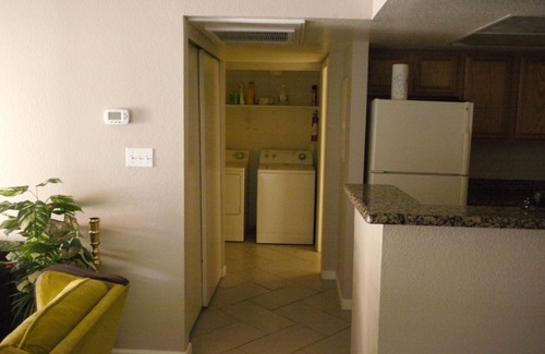 Glendale Condo | Stylish Retreat near ASU with Pool and Kitchen Amenities
