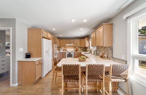 Skyway House | Premier Retreat in Skyway - Family-Friendly with Mtn Views