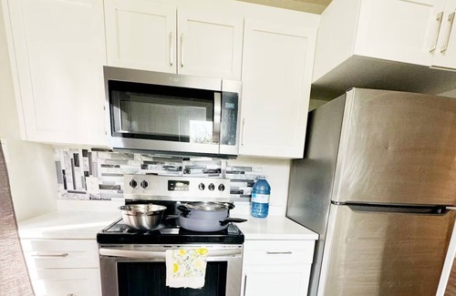 Moncton House | Stylish, Spacious and Private Home in Moncton- WiFi included