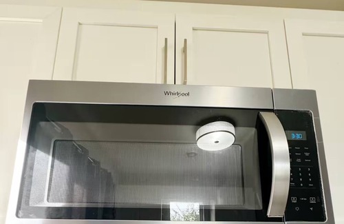 Moncton House | Stylish, Spacious and Private Home in Moncton- WiFi included