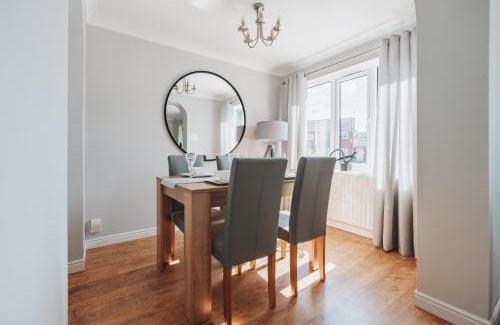 Redcar House | Contemporary Home in Redcar - Child Friendly & Highly Rated
