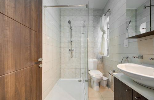 Ta' Giorni Apartment | Modern Penthouse with Parking in St. Julian's by SF HOMES