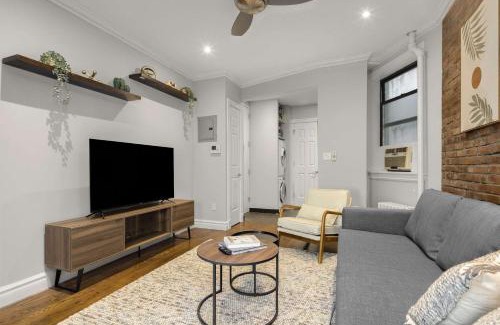 Ukrainian Village Apartment | Stylish Stay in Trendy East Village