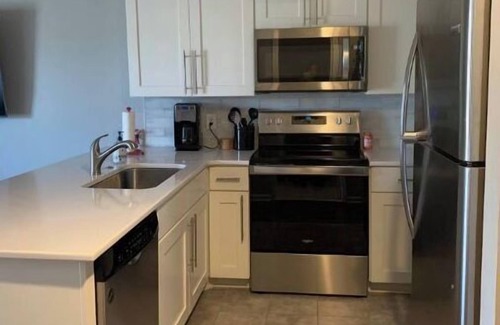 Auburn Condo | Perfect AU Condo: Walk to Stadium, Campus & Downtown!