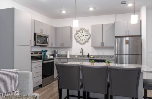 Pelham Apartment | Elegant 1 BR Retreat Near Oak Mt State Park with Pool