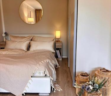 Nordwest Apartment | Modern Studio Apartment with Terrace, Pet Friendly Stay