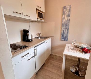Nordwest Apartment | Modern Studio Apartment with Terrace, Pet Friendly Stay
