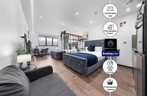 Golders Green Apartment | Discover Golders Green Stays: Family-Friendly Retreat