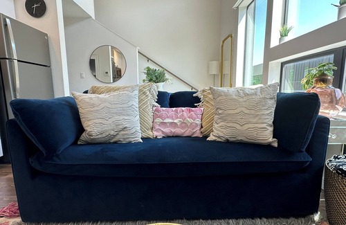 East Cesar Chavez Apartment | Stylish Studio in downtown Austin