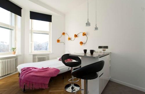 Toolo Apartment | Central Stylish Studio with Outstanding 9.4/10 Rating