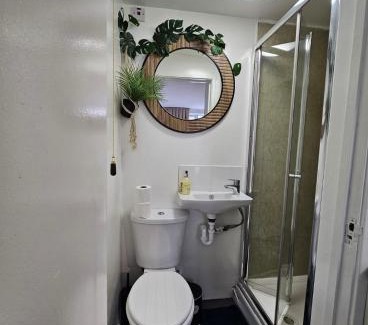 Stevenage Apartment | Stylish Studio in Stevenage - Rated 8.6 by Guests