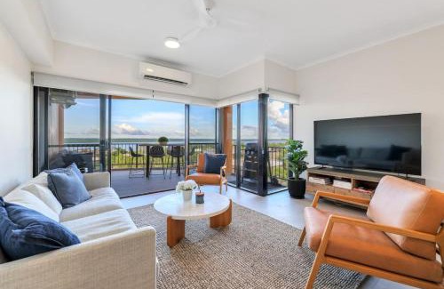 Darwin City Centre Apartment | Stylish, Stunning and Sunrise Trifecta