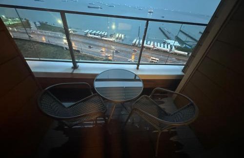 Zeytinburnu Apartment | Stylish Suite with Great View