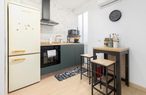 Burriana Apartment | Stylish Two-Bedroom Flat in Burriana