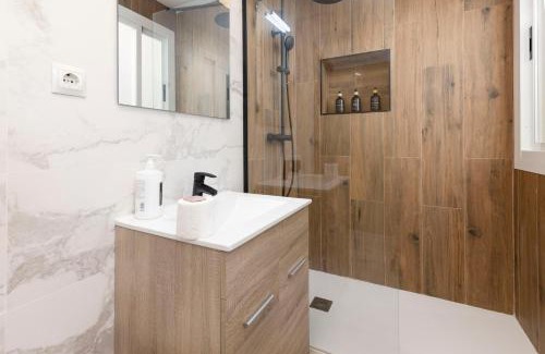 Burriana Apartment | Stylish Two-Bedroom Flat in Burriana