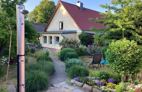 Muritz Apartment | Stylish Vacation Home with Ocean View by the Müritz