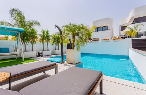 San Fulgencio Villa | Trendy Villa 2018 with Pool and Oceanfront Views
