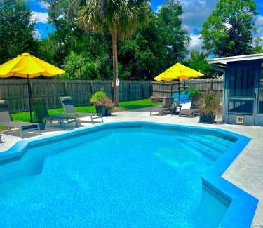 Lakeside Villa | Stylish Villa with Saltwater Pool & Fenced Yard - 4 Stars