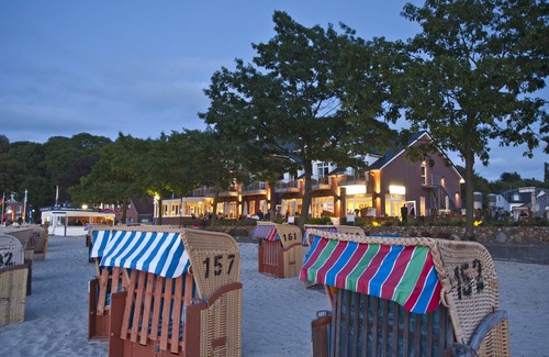 Heikendorf Apartment | Seaside Apartment with Spa and Hot Tub - Rated 9.2/10