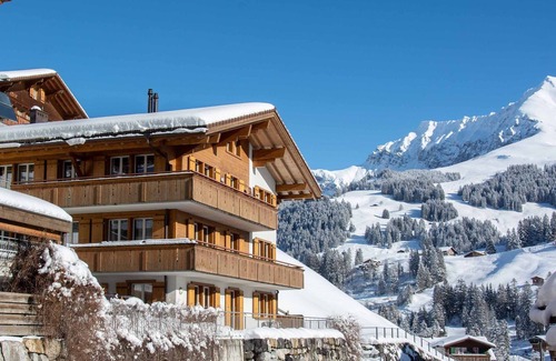 Adelboden Apartment | Modern Holiday Apartment for 8 Near Mountain Lift
