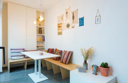 Haringrode Apartment | Stylishly Furnished Private Home Near Vibrant Attractions